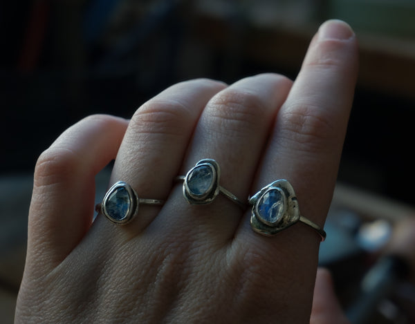 Pebble Stone Stacker Moonstone Size 8.5