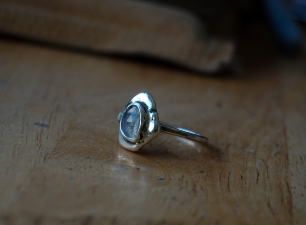 Pebble Stone Stacker Moonstone Size 10