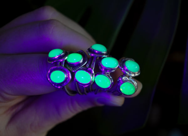 Made To Order Uranium Glass Pebble Stone Stacker Ring