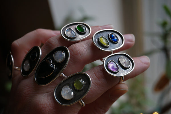 Trail Shield Talisman Ring| Moonstone + Kyanite|Size 5.75