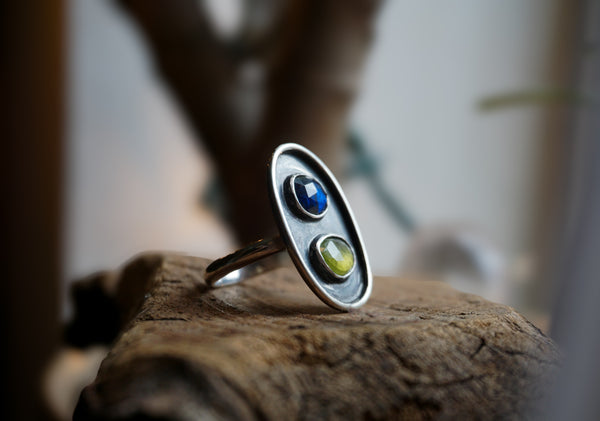 Trail Shield Talisman Ring| Vesuvianite + Kyanite|Size 7.75
