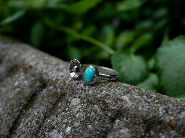 Lei Bloom Ring Size 8ish