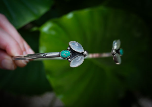 Ocean Empress Moonstone Neck Cuff