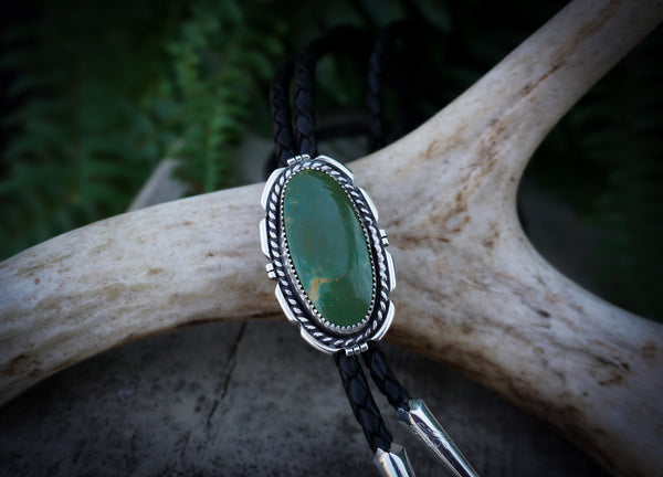 Green Turquoise Silver Bolo Tie